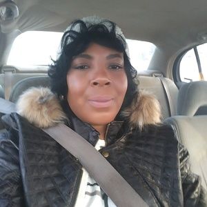 Meet your Posher, Tonya